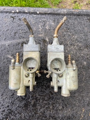 K750 ORIGINAL CARBURETORS K302 NEW CONDITION  