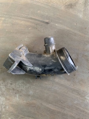 Труба повітрозабірник повітря citroen berlingo 9684362180 фото №1