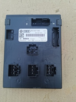 Модуль комфорту audi a4 b8 a5 8t 8k0907063 фото №1