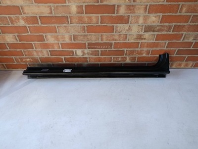 Поріг обшивка праве двері зсувні vw crafter 2 ii 7c0 2017- 7c0810048 фото №1