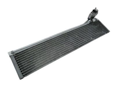 Mercedes 207 w212 w218 r231 масляный радиатор a0995000400 фото №1