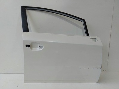 Toyota prius iii дверь правое перед оригинал фото №1