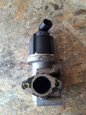 Клапан egr 55215031 alfa romeo 147 156 159 1.9 jtd фото №1