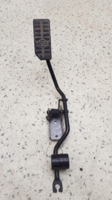 Педаль газа nissan primera p11 lift 1.6 16v фото №1