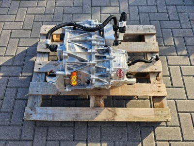 Tesla model y juniper performance двигатель перед 1120960-de-k фото №1