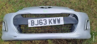 Бампер передній перед peugeot 308 t7 рестайлінг  led фото №1