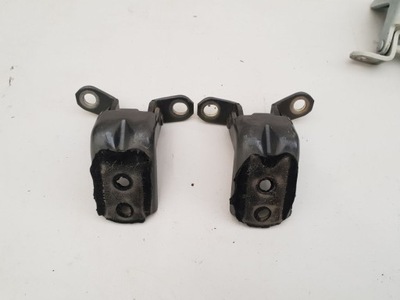 Nissan leaf ii 17- петли дверь левый перед фото №1