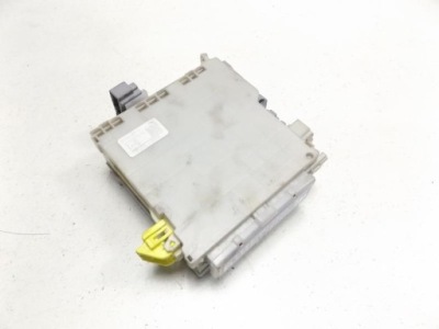 Lexus ls iv 600hl 5.0 lift коробка предохранителей фото №1