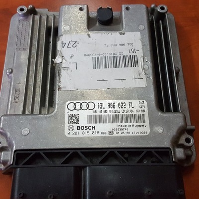 Блок управления бортовой компьютер 03l906022 fl audi фото №1