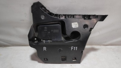 Bmw f11 кронштейн напрямна бампера задня правий фото №1