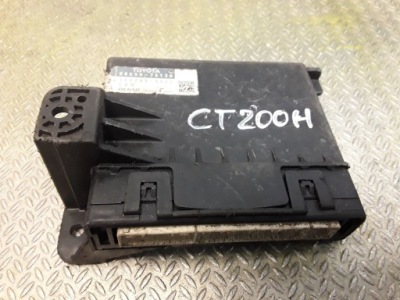 Lexus ct 200h устройства фото №1