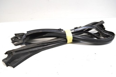 Прокладка скло лобове mercedes r230 sl 55 amg 2307200078 фото №1