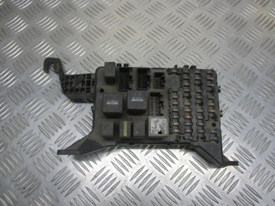 BLOQUE FUSIBLES FORD MONDEO MK3 1.8 16V 4S7T14A073AA  