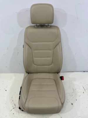 Сиденье правый пассажир vw touareg 7p кожа elektyk фото №1