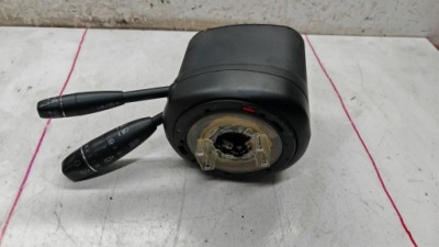 Перемикач підрульовий  стрічка mercedes w204 c klasa glk x204 a2049000204 фото №1