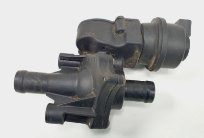 Помпа циркуляція води renault twingo iii 922304507r фото №1