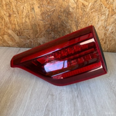 Лампа задняя правая крышки kia sportage iv lift gt line 92406f1601 фото №1