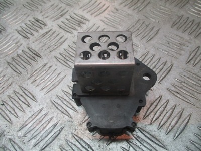 Резистор вентилятора радиатора citroen c4 2.0 96585089 фото №1