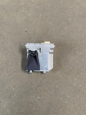 Mazda cx3 камера скло передньої a2c7485230200 фото №1