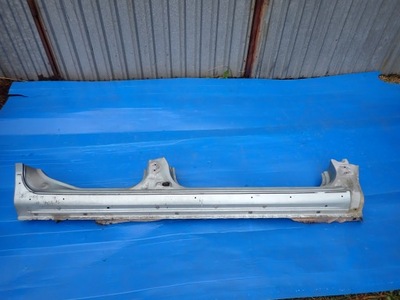 Mitsubishi space star 98-05 порог правый фото №1