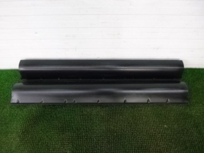 Rexton 06- молдинг поріг права ліва накладка оригінальний номер фото №1