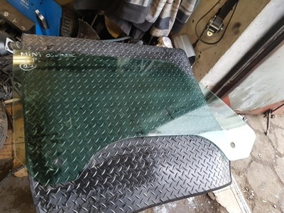 Скло двері правий перед mini cooper s r55 фото №1