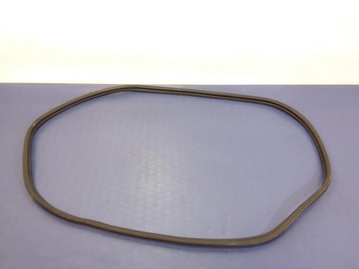 Peugeot 208 hb 5d прокладка задній кришки багажника фото №1