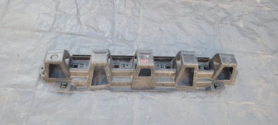 Citroen c5 iii sedan направляющая бампера задняя абсорбер фото №1