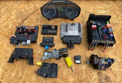 Блок керування набір стартовий octavia ii 2.0 fsi 4x4 0261s02033 фото №1