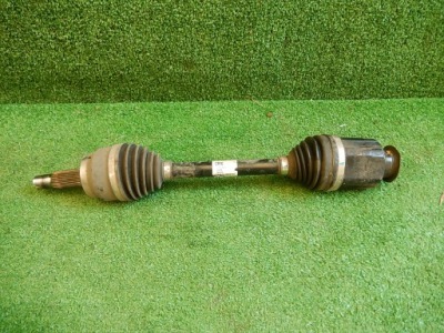 Приводной вал правая tucson iv hybrid 49501-cz100 фото №1