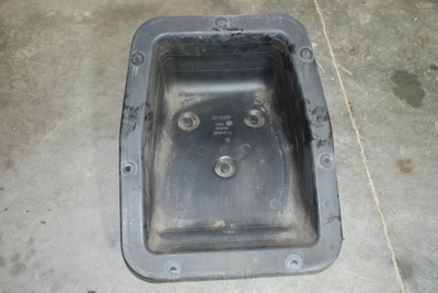 Iveco eurocargo 02-15 заглушка стіни перегородки фото №1