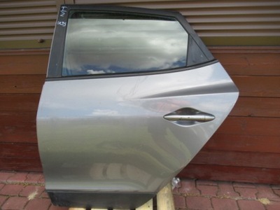 Hyundai ix35 дверь левая задняя фото №1