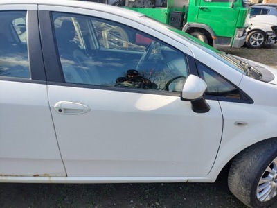 fiat grande punto 5d 05-12 drzwi przednie prawe 249 ładne bez korozji