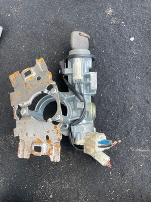 Daihatsu замок зажигания ключ фото №1