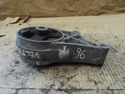 Кронштейн кронштейн opel vectra 21031138 фото №1