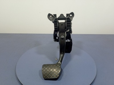 Skoda octavia iii педаль тормоза автоматическая коробка передач 5q1723058bn фото №1