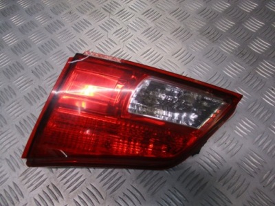 Лампа права задня w кришка багажника subaru legacy v фото №1