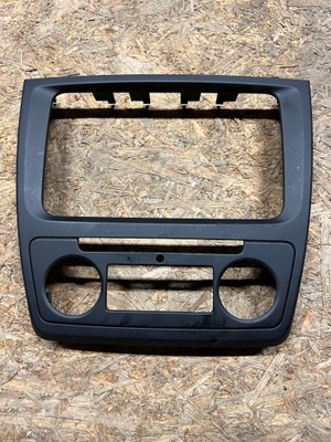 Рамка радио навигации skoda yeti lift 5l0858069l фото №1