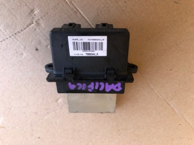 Резистор резистор вентилятор chrysler pacifica 03-07 790834ua фото №1