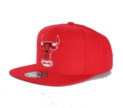 Czapka z daszkiem 7 1/8 Mitchell Ness Fitted Bulls