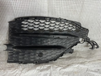 Mercedes gle w167 amg права решітка бампера фото №1