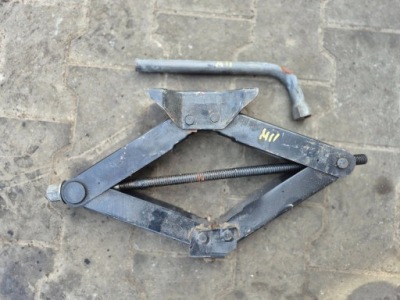 Куліса автомобільний master 2 + ключ до kół фото №1