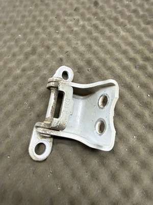 67460sdca01zz петля дверь левый перед honda фото №1