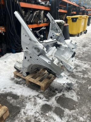 Четверть лонжерон правая правый перед ford puma mk2 19- frozen white фото №1