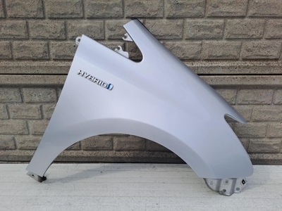 Toyota prius plus крыло передний правый оригинал фото №1