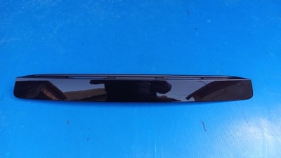 Накладка кришки задній mazda 6 kom 02-08 фото №1