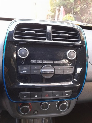 Dacia spring радіо радіопрогравач фото №1