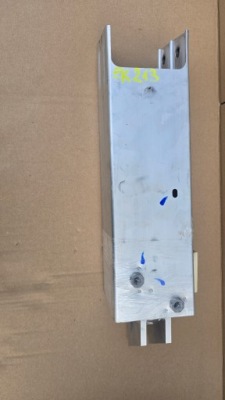 Tesla model y зона деформации правая 1608454-00-d фото №1