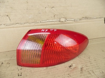 Alfa romeo 147 лампа задняя правая фото №1