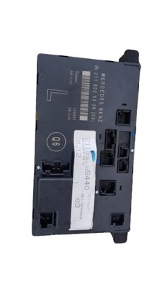 Mercedes w211 блок управления дверь 2118200326 фото №1